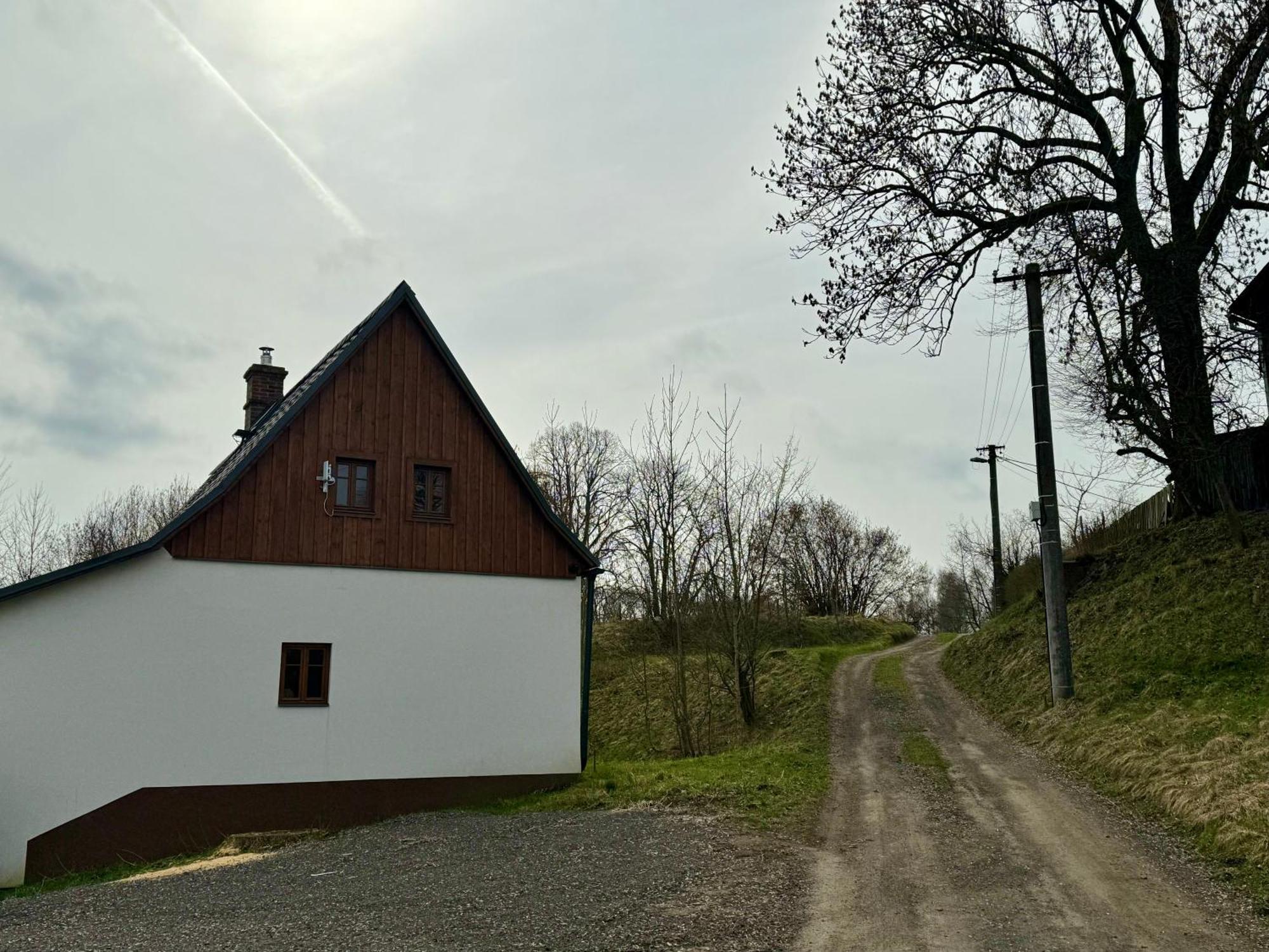 V Udoli Lejlighed Jablonné v Podještědí Eksteriør billede