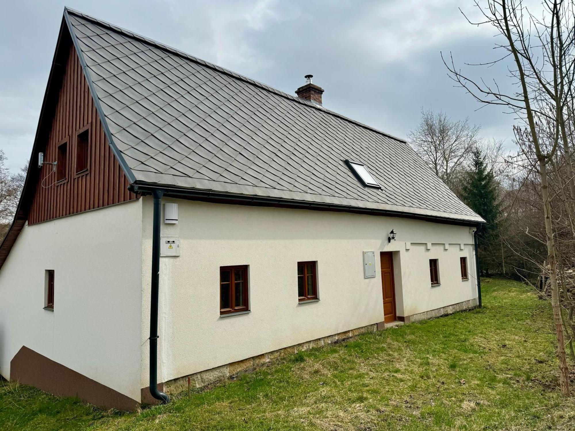 V Udoli Lejlighed Jablonné v Podještědí Eksteriør billede